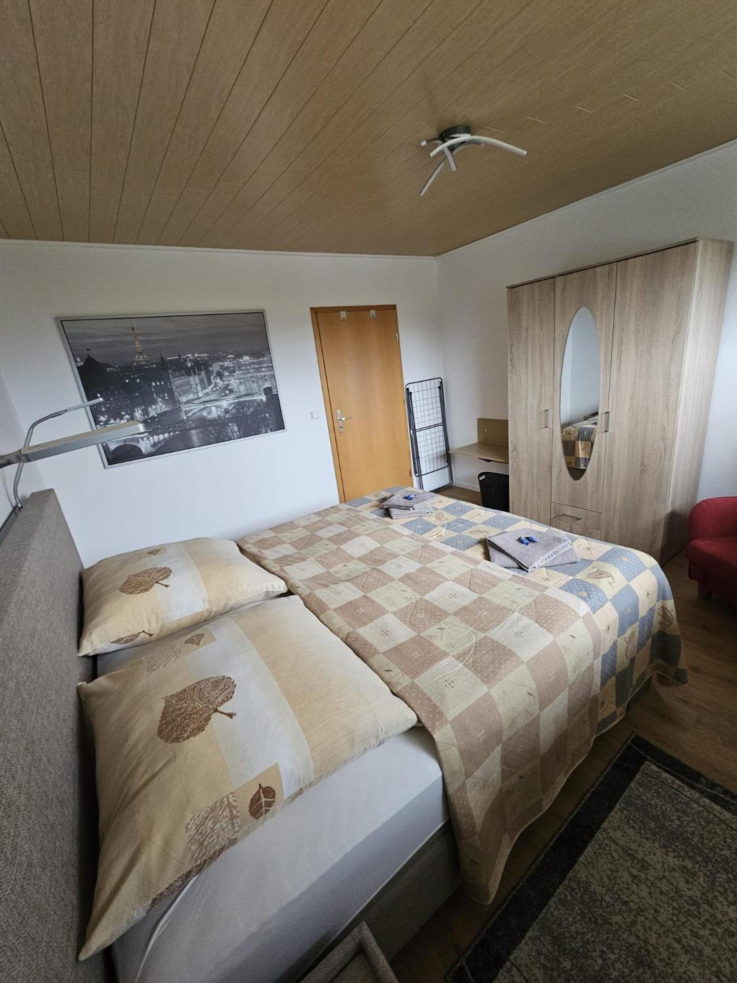 Ferienwohnung Talblick Ahnatal エクステリア 写真