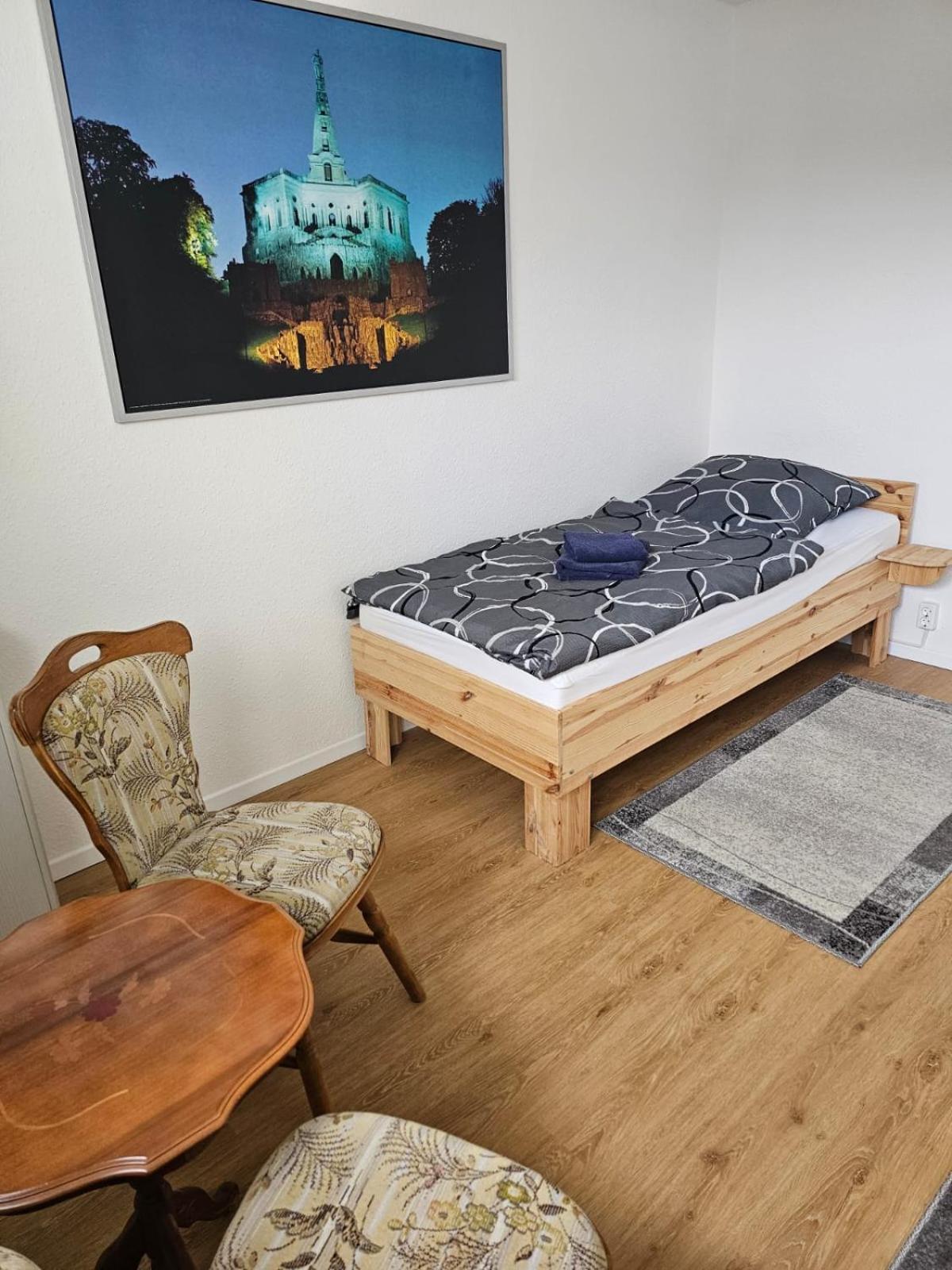 Ferienwohnung Talblick Ahnatal エクステリア 写真