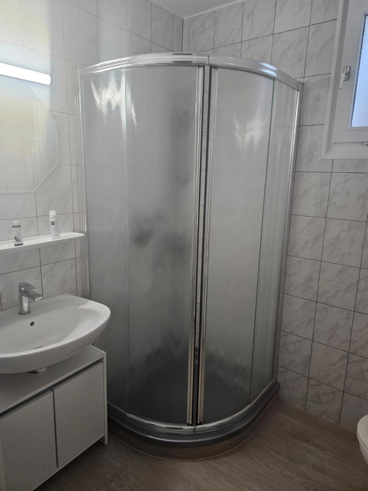 Ferienwohnung Talblick Ahnatal エクステリア 写真